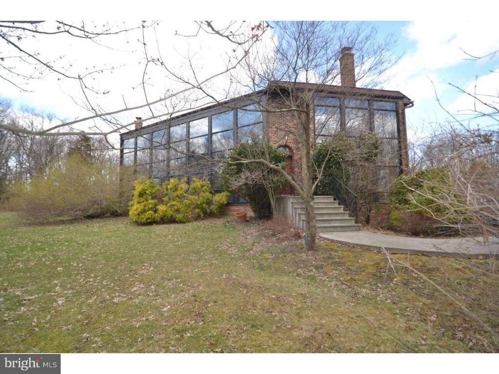 House of the Week: Every room with a view