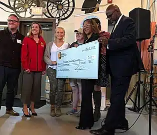 Elmwood Park Zoo raises $6,000 for Norristown Chamber of Commerce