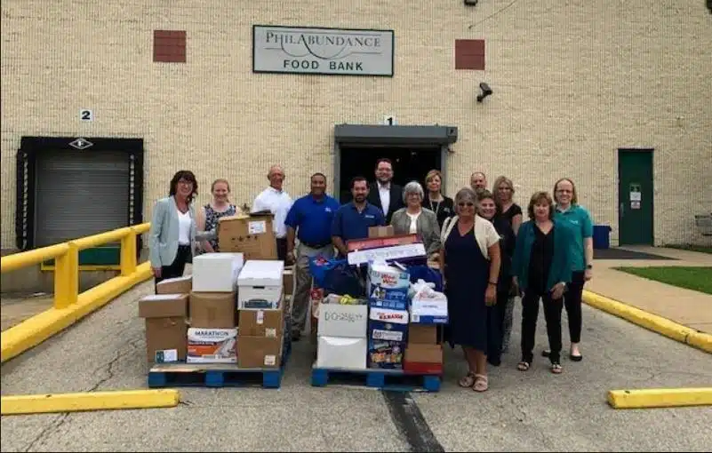 Credit unions and legislators donate 1,405 pounds of food to Philabundance