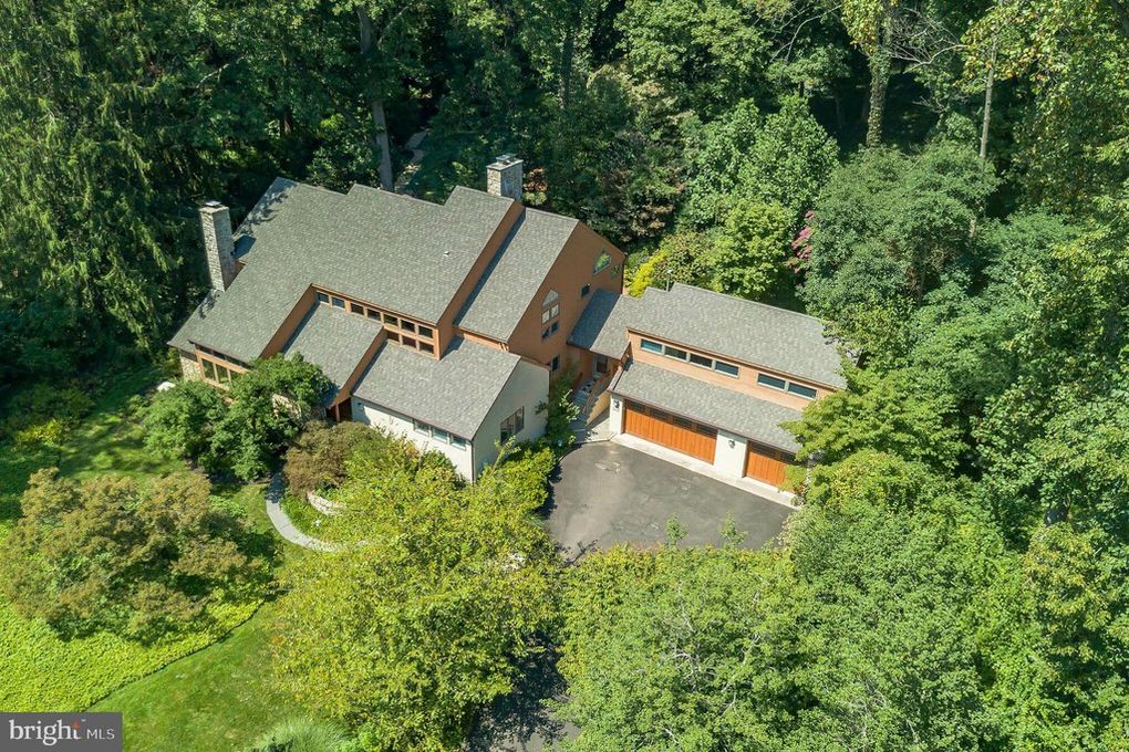 House of the Week: Stunning California Contemporary Home in Jenkintown