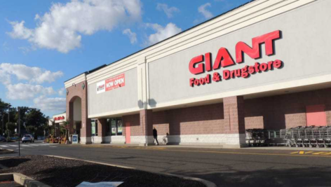 Giant Food store.