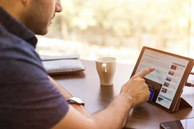 The Self-Employed, Consultant, or Solopreneur on LinkedIn