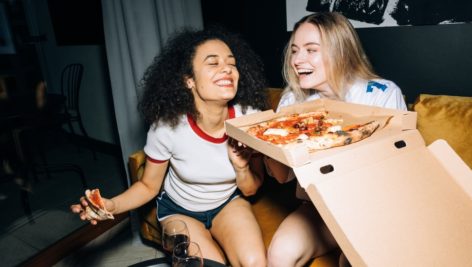 Royersford girls with pizza