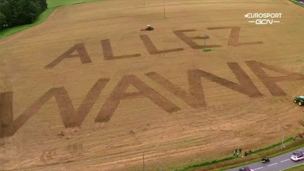 "Allez Wawa" mowed into a French field.