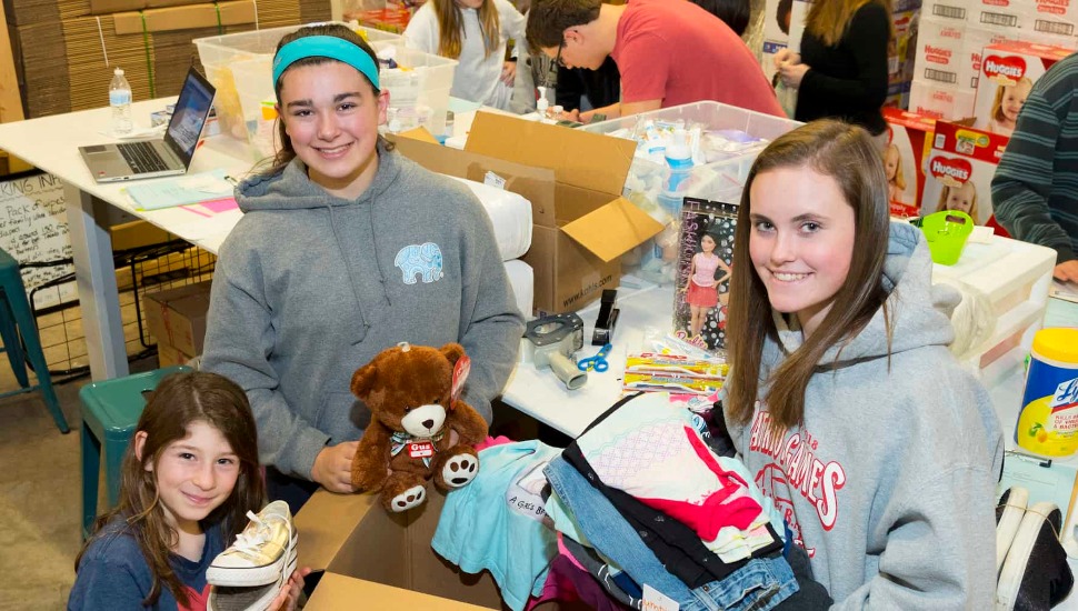 Mitzvah Circle team members.