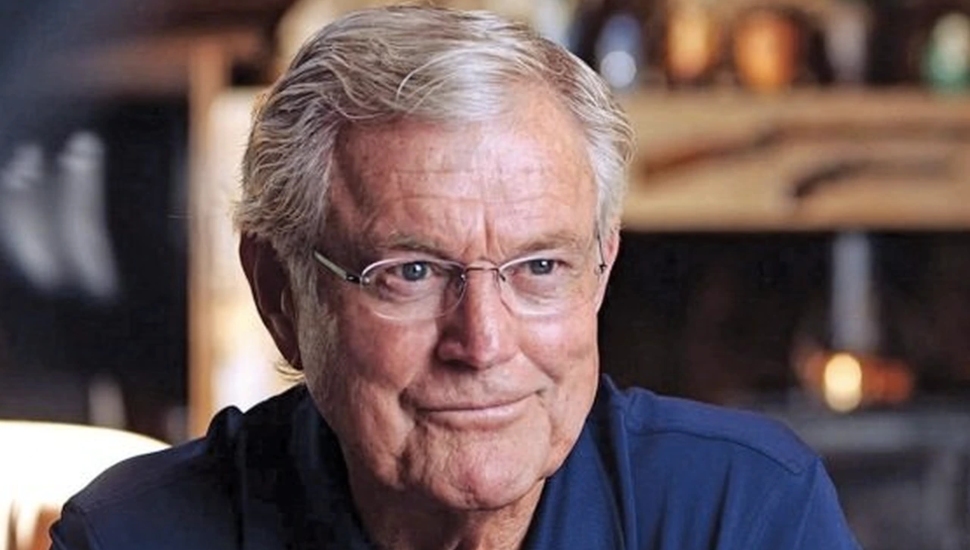 Former Eagles Coach Dick Vermeil