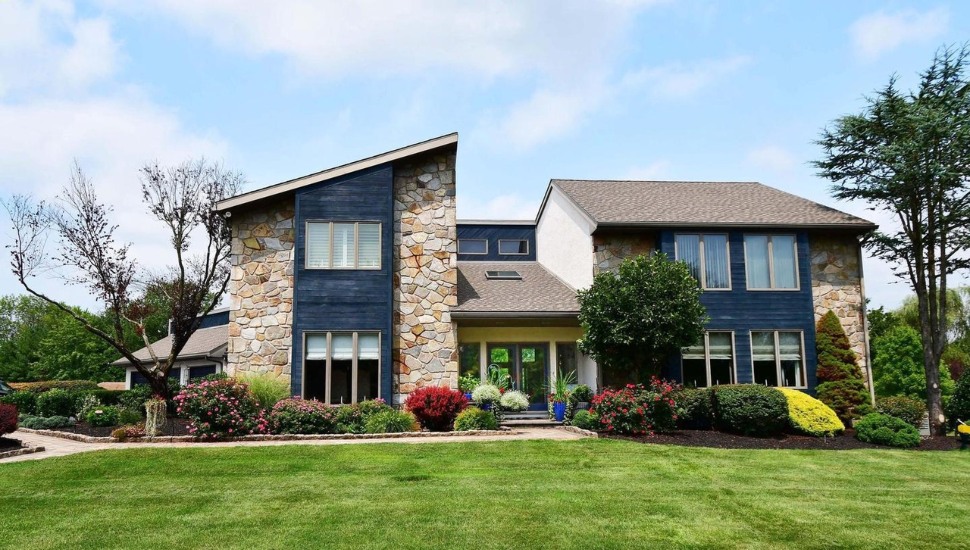 Contemporary house in Royersford.