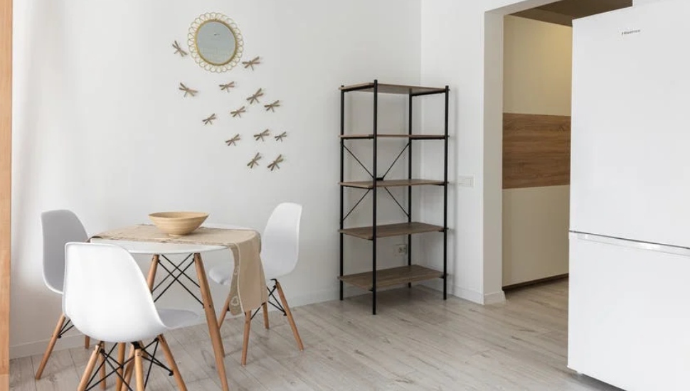 Better Homes & Gardens Spotlights Fort Washington Midcentury-Modern Home