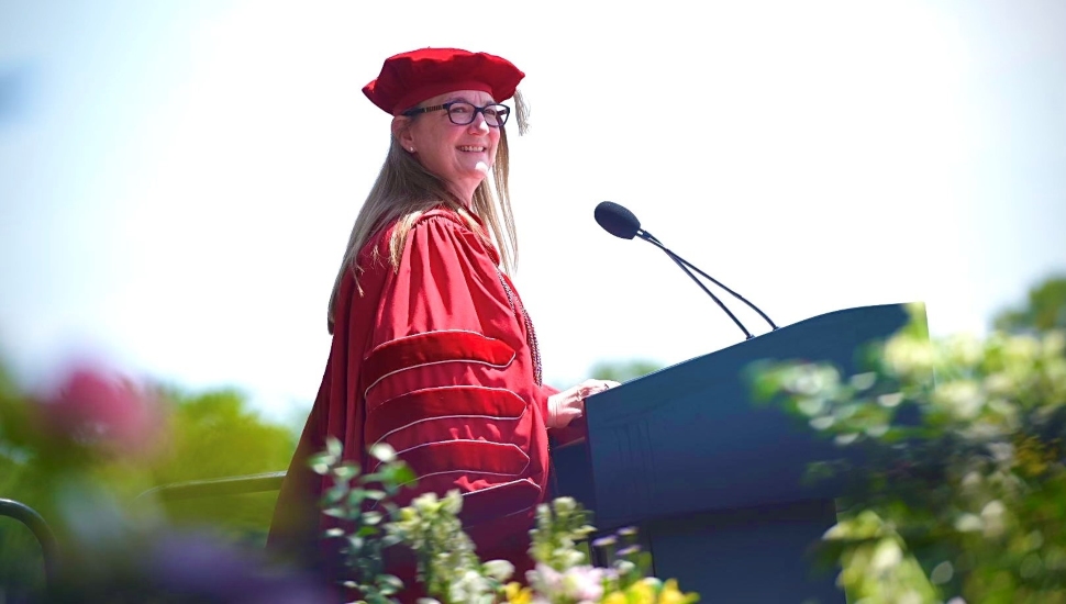 Dr. Bastecki-Perez