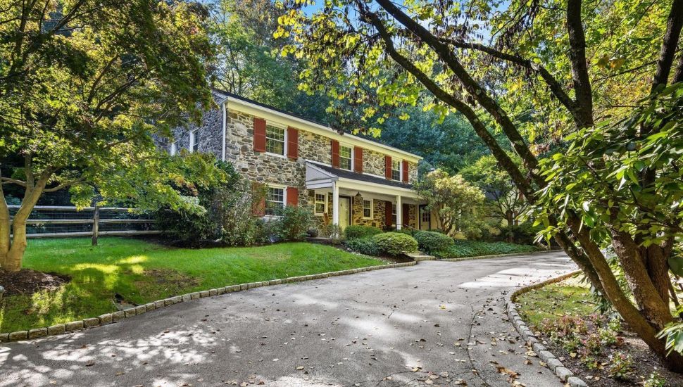 Stone colonial in bryn mawr