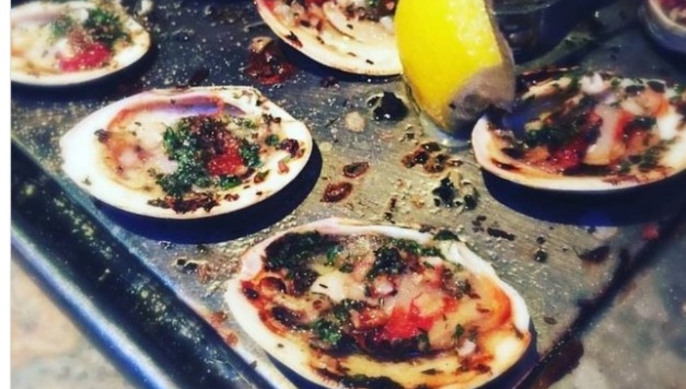 A plate of clams at the Old Clam Tavern in Clifton Heights.