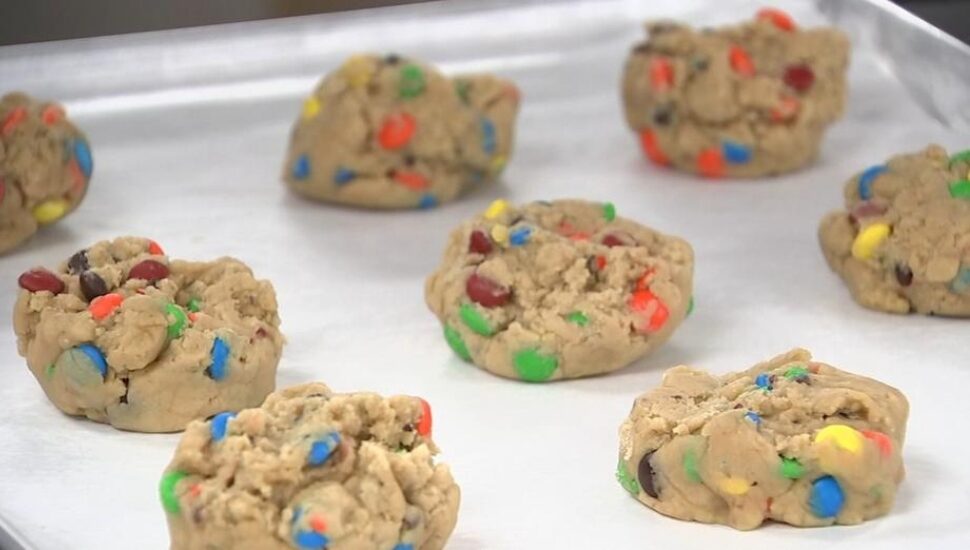 crumbl cookies wynnewood