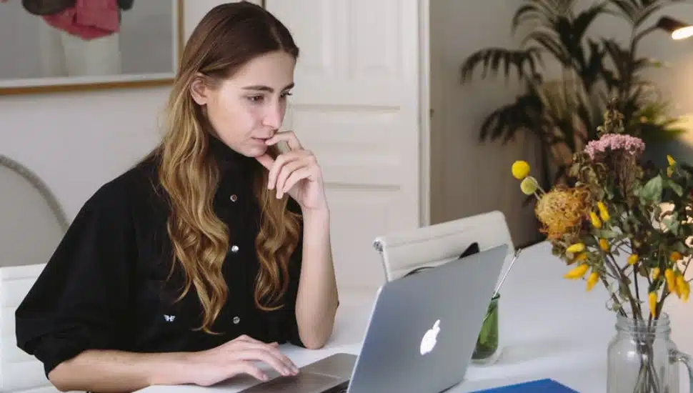 intern at computer