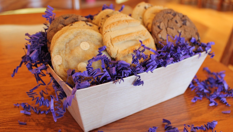 Zwahlen’s Bake Sale For Goodness Sake in Audubon Helps to Eliminate Hunger in Montgomery County