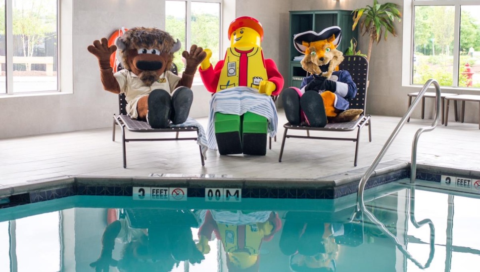 Montgomery County's Hotels Offer Guests Access to Indoor Pools