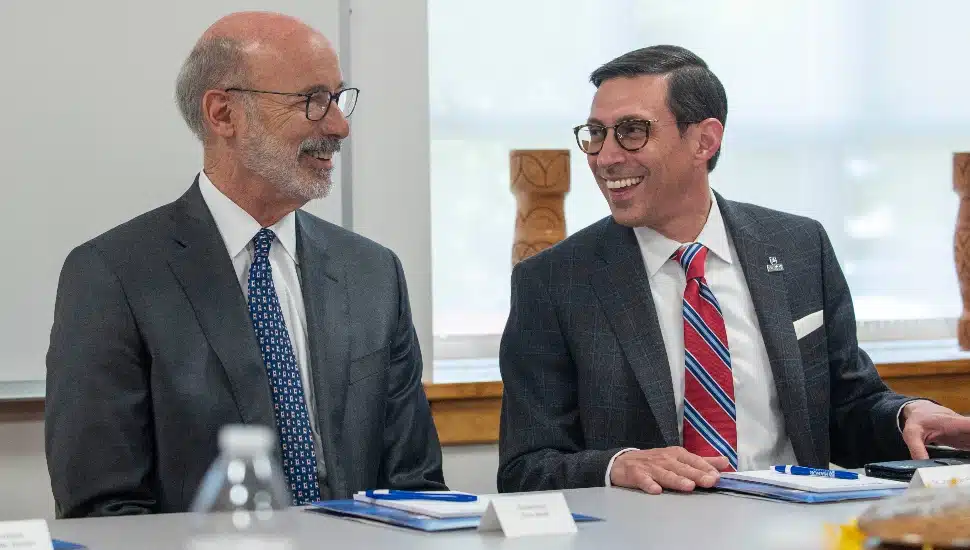 Governor Tom Wolf visits Manor College