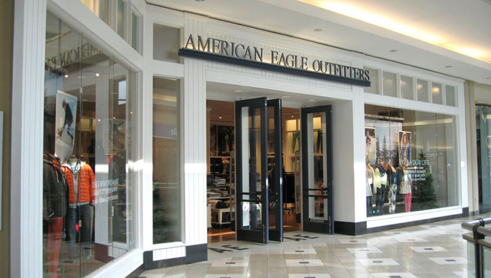 Springfield-Mall storefront