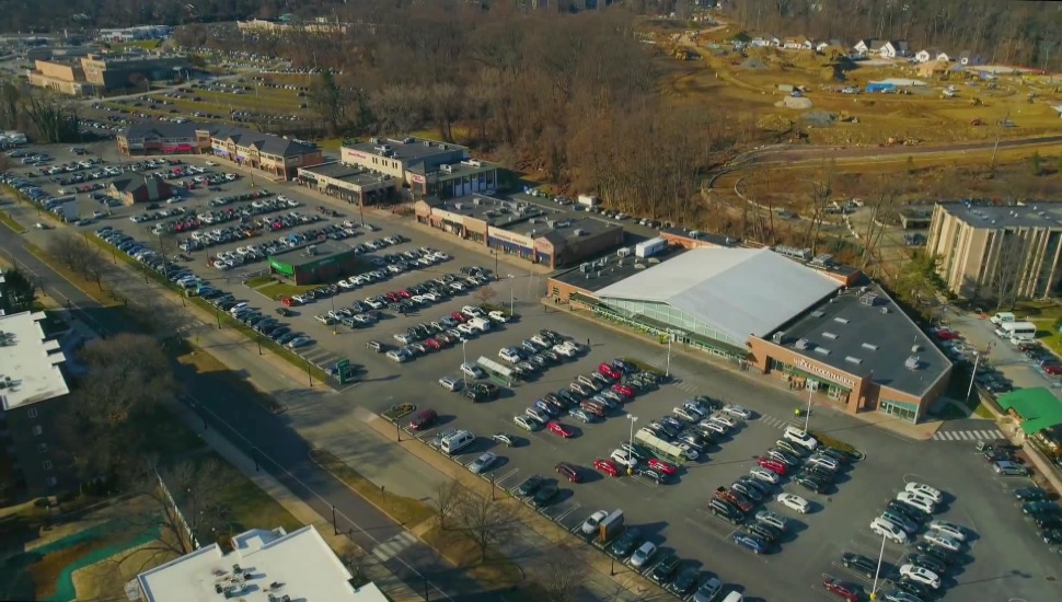 Baederwood Shoppes in Jenkintown