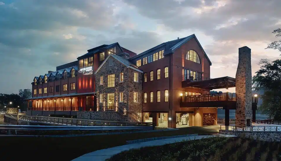 New Hope’s River House at Odette’s Makes Travel + Leisure’s List of Ten Best Mid-Atlantic Resorts