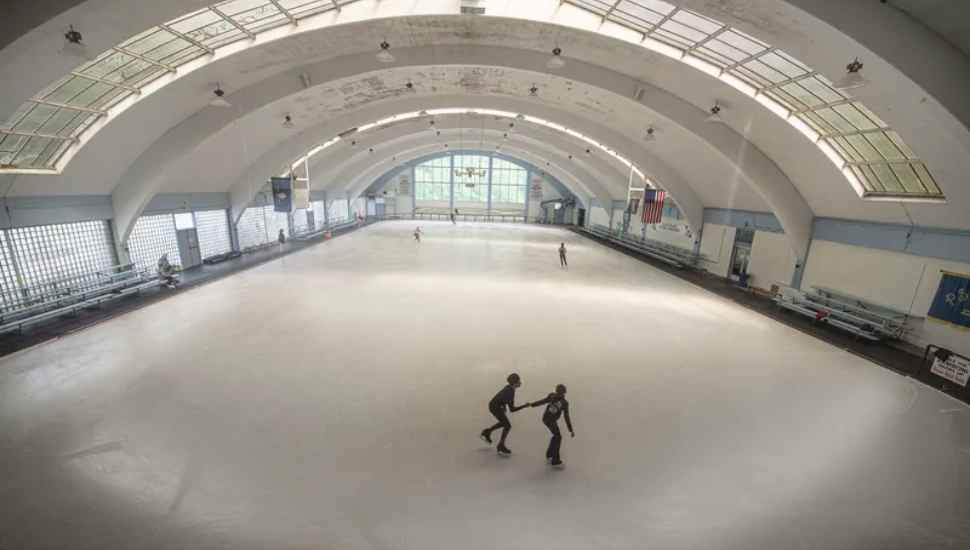 couple on ice
