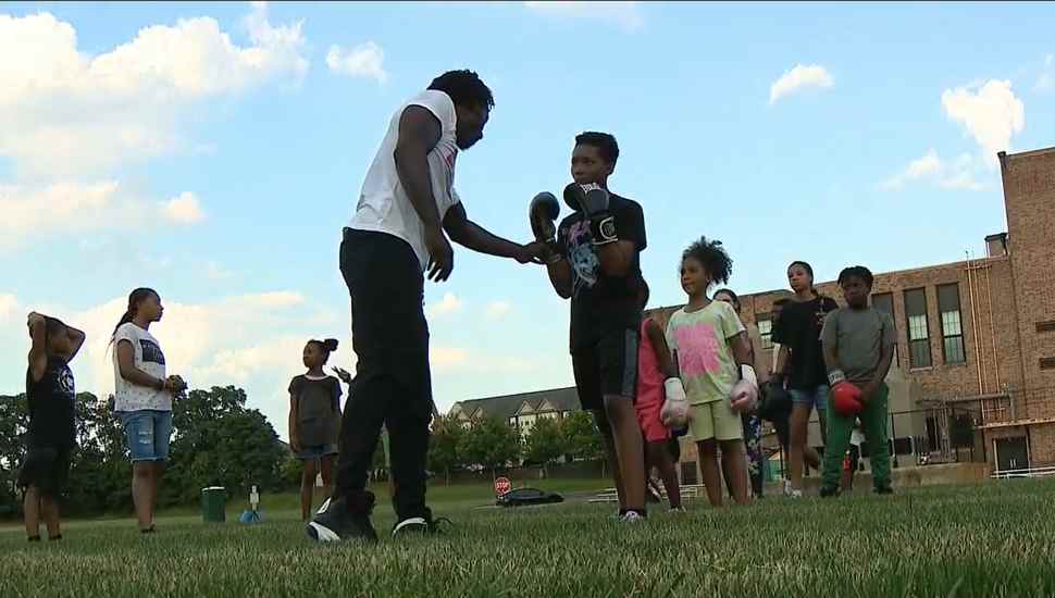 Dwayne Fletcher, of Gunz Down, Glovez Up