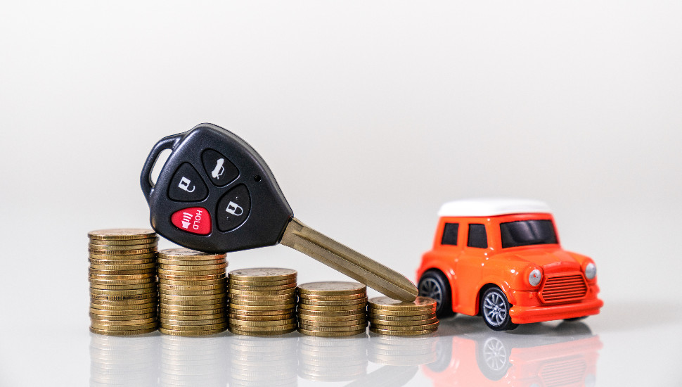 little car with big key
