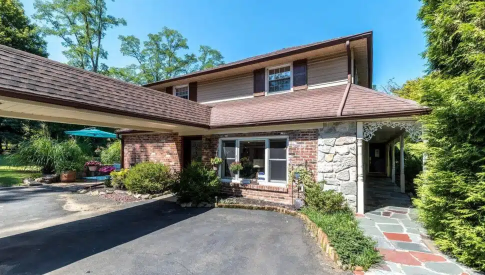 2320 Pioneer Road