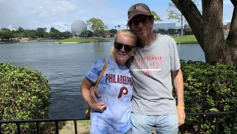 Barnett and Janet Ellis