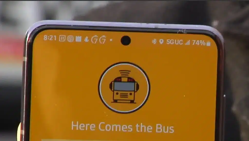 Here comes the bus app