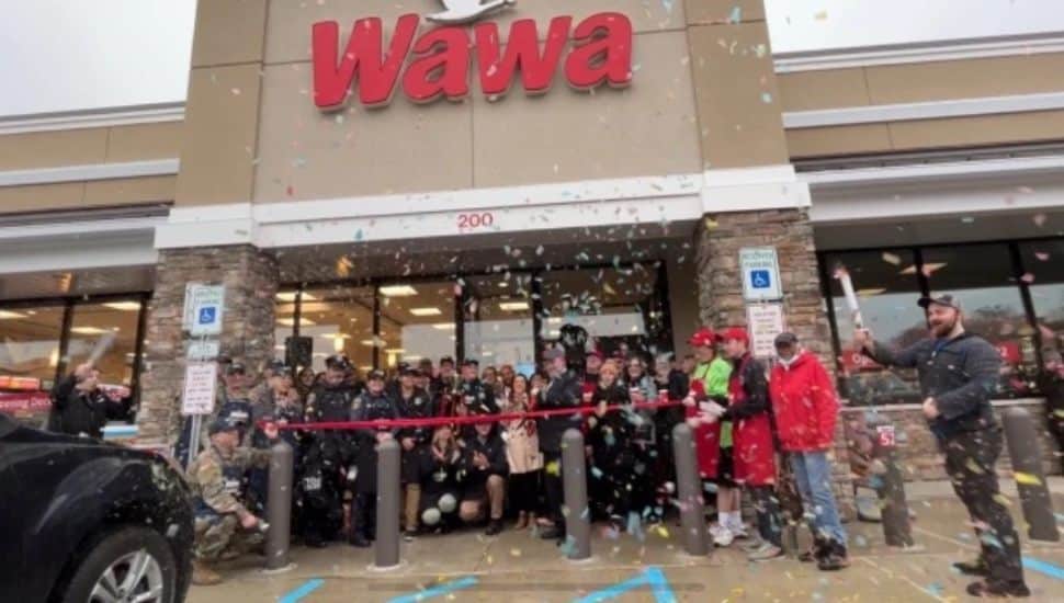 The new Glenside Wawa storefront.
