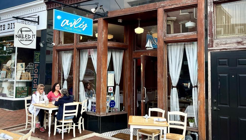 Avlós Greek Cuisine