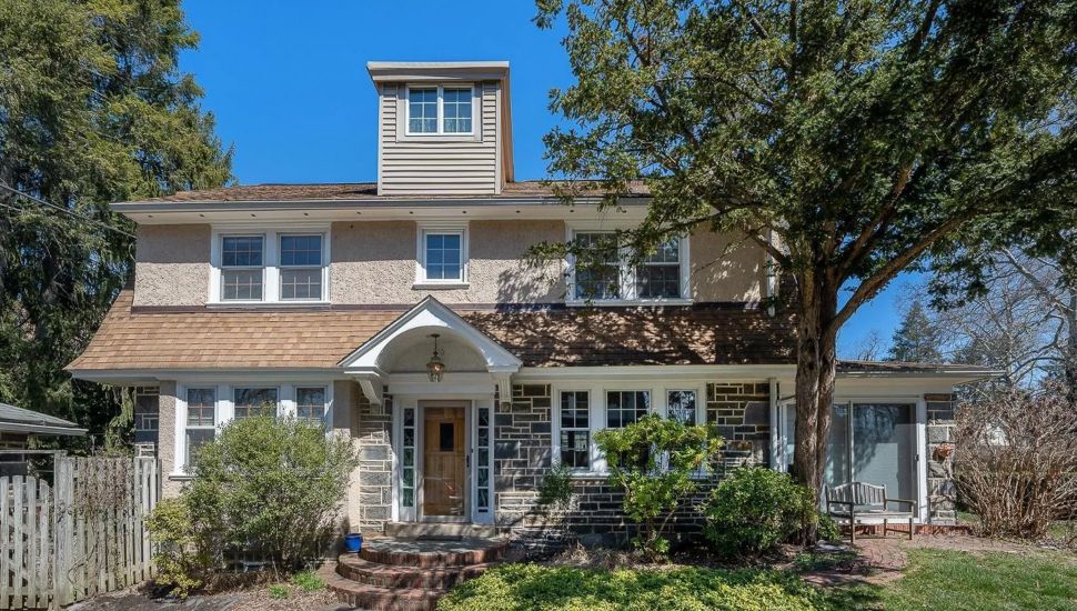 3 W. Newfield Way