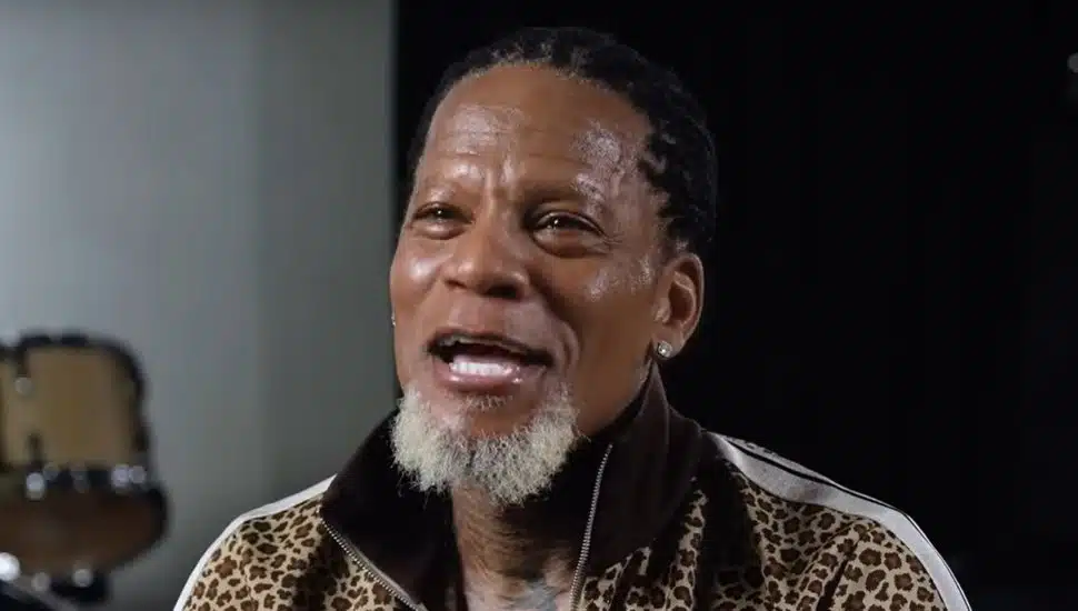 D.L. Hughley.