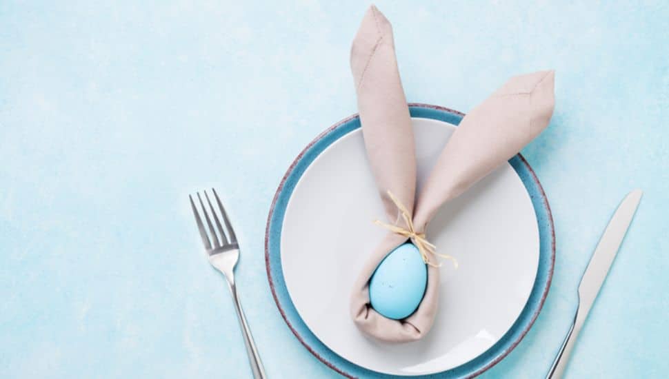 easter setting blue