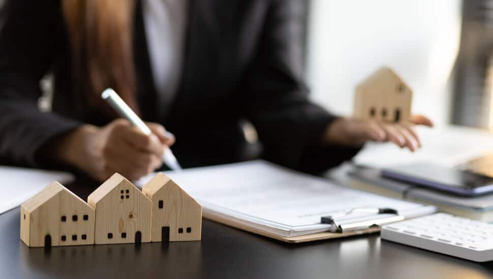 Real estate investor
