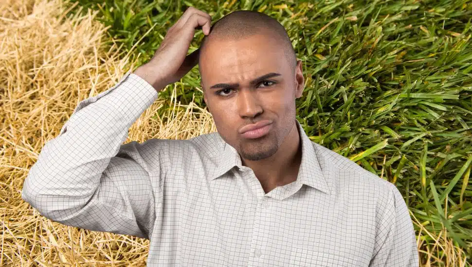 Can LinkedIn Help You Evaluate If The Grass is Greener Elsewhere?