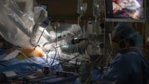 Robotic heart surgery performed at Lankenau Medical Center.