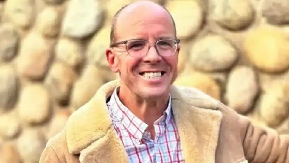 Greg W. Piasecki.