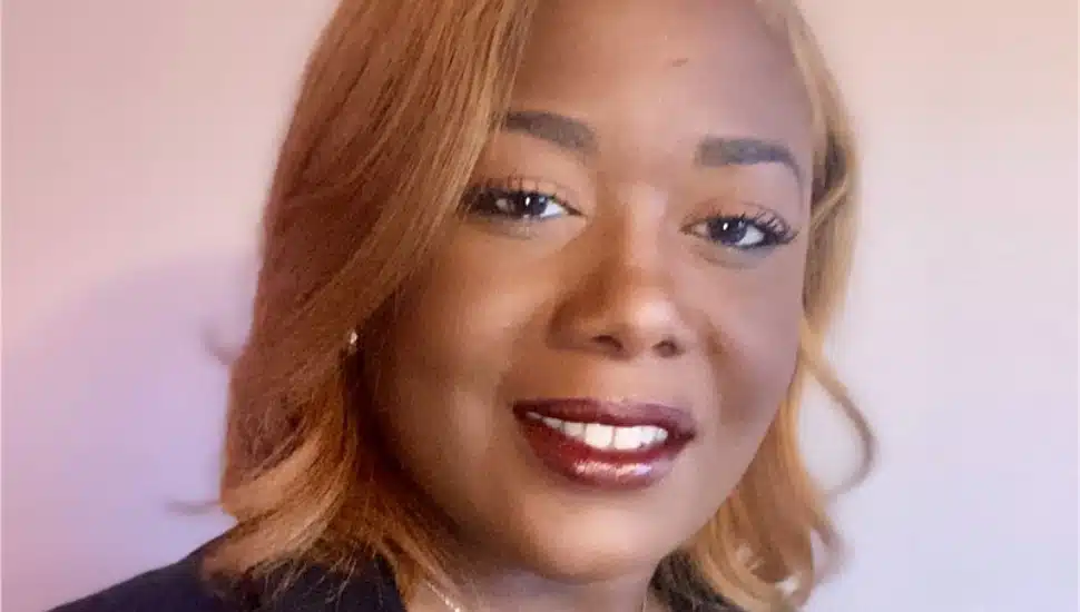 Crystal Carson is a Full-Time Analyst, Single Mother and Advocate of Peirce College