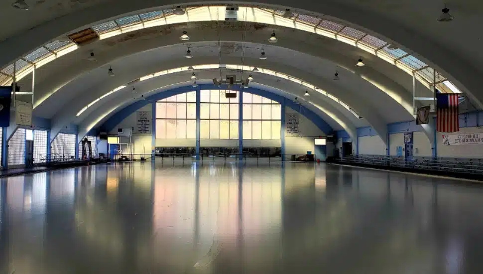 Philadelphia Skating Club and Humane Society hosted a Sunrise Skate to kick off new season.