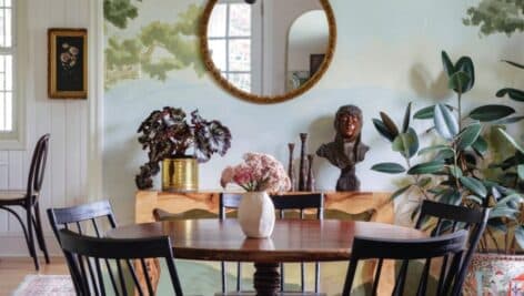 Design Manifest brings a playful elegance to this Bala Cynwyd dining room.