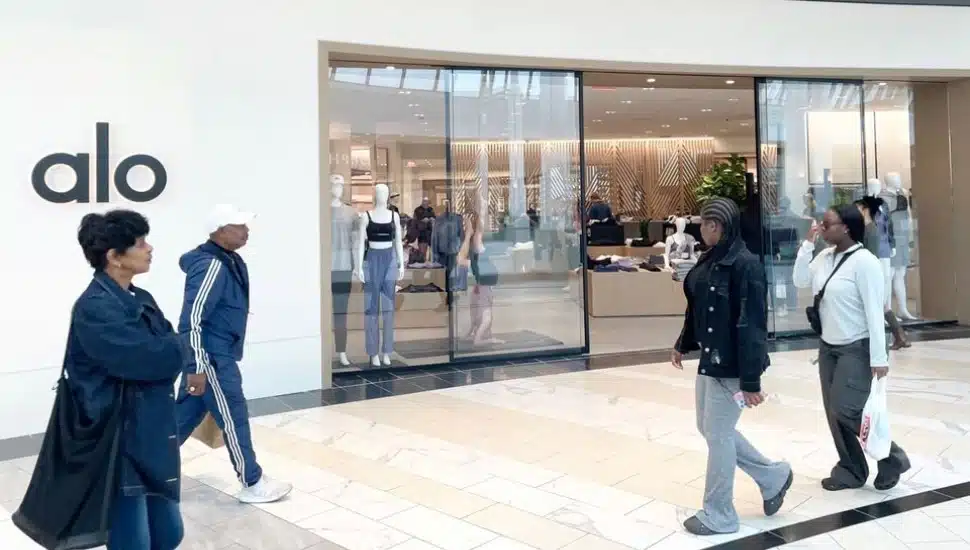One of the most recent additions to the King of Prussia Mall is Alo Yoga on Level 2 of The Plaza, next to Stuart Weitzman.