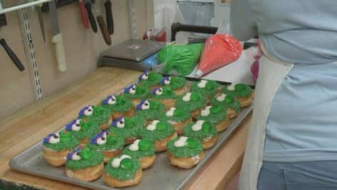Lochel’s Bakery in Hatboro showed its Philly pride with Phils-inspired cupcakes, cookies, and doughnuts.
