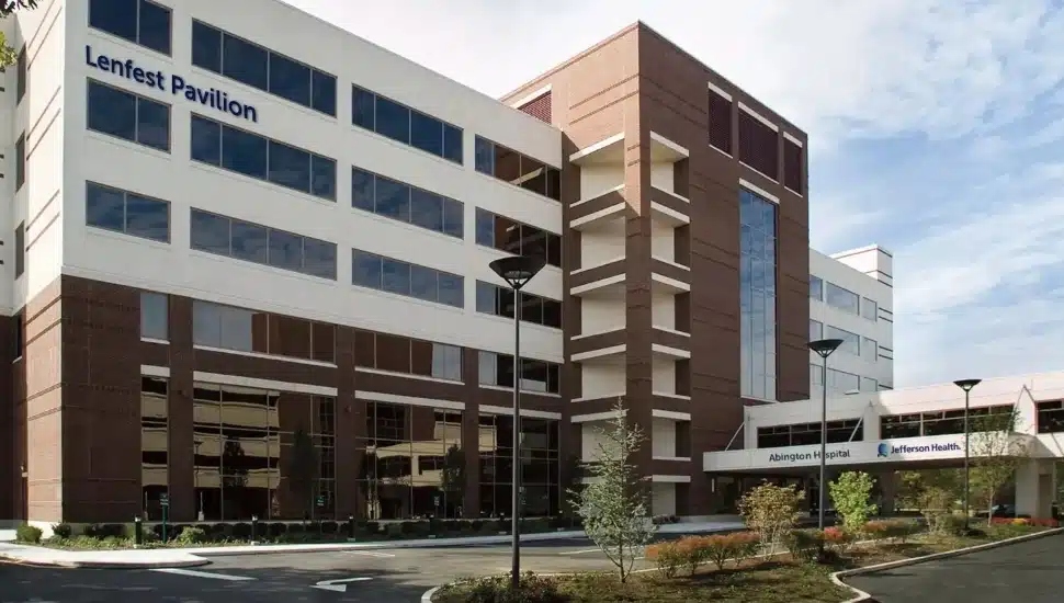 Exterior shot of Jefferson Abington Hospital.