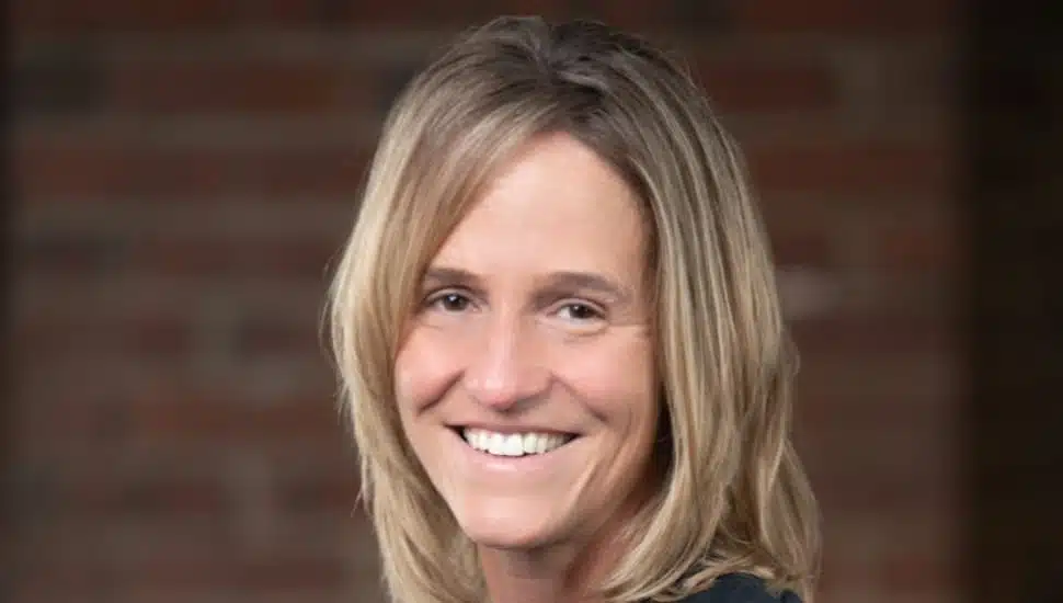 Dischell Bartle Dooley’s Tracey Barnes Wins Award for Dedication to the Paralegal Field