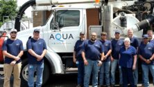 aqua workers