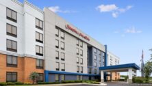 A rendering of exterior of Hampton Inn & Suites Valley Forge/Oaks.
