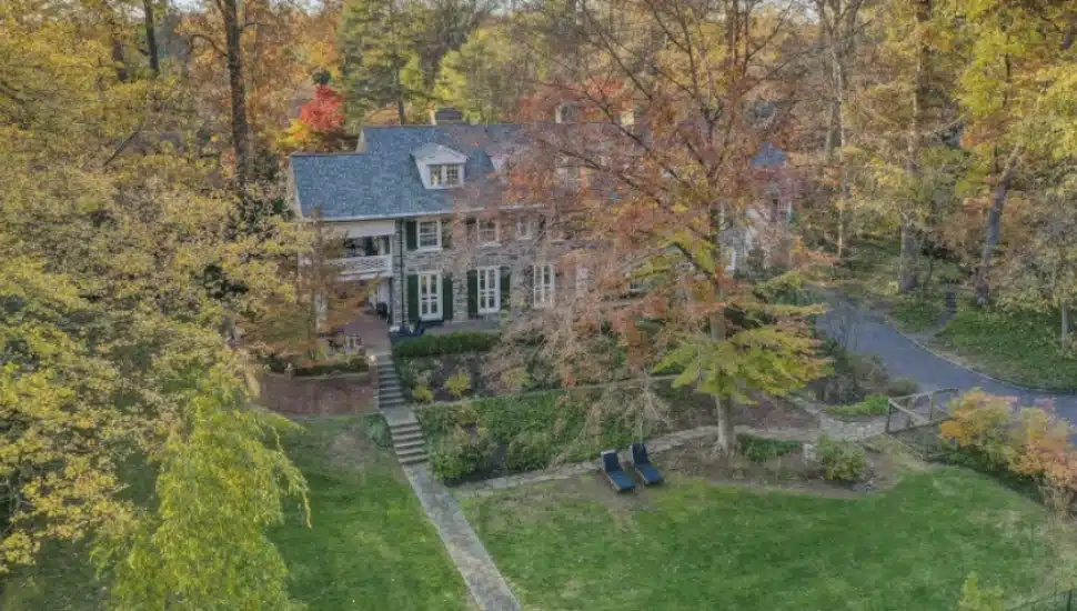 External shot of 225 Glenn Road in Ardmore.