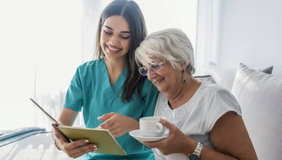 An Affinity Healthcare Solutions Care Ambassador with a patient.