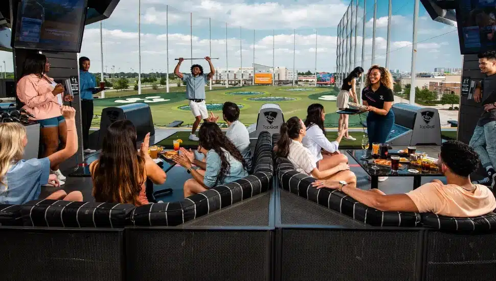 People having fun at Topgolf King of Prussia.